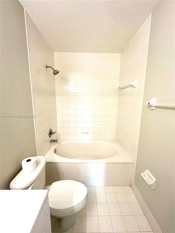 3028 SW 129th Ter 120, Miramar, FL 33027