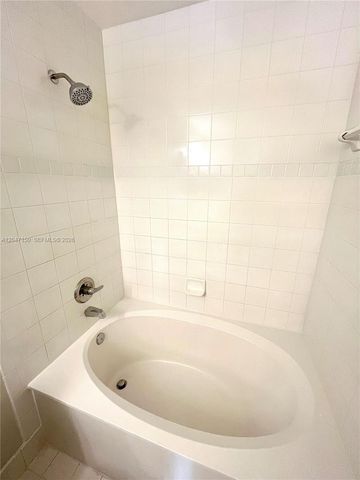3028 SW 129th Ter 120, Miramar, FL 33027