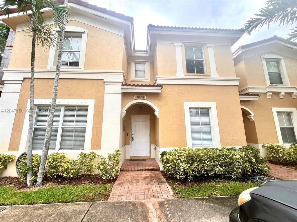 3028 SW 129th Ter 120, Miramar, FL 33027