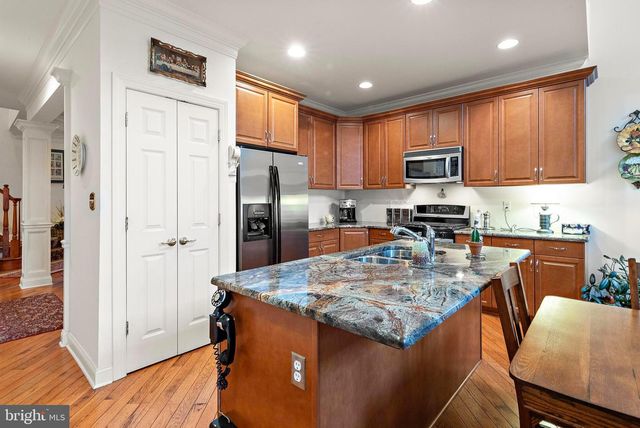 3 VENTANA CT, Lawrence Township, NJ 08648