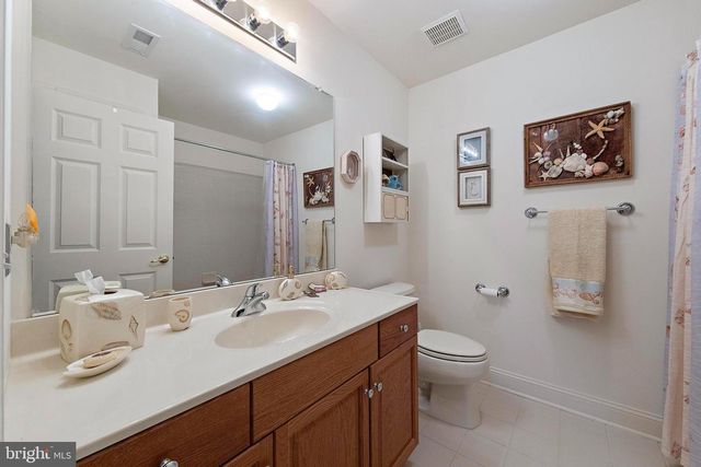 3 VENTANA CT, Lawrence Township, NJ 08648