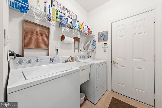 3 VENTANA CT, Lawrence Township, NJ 08648