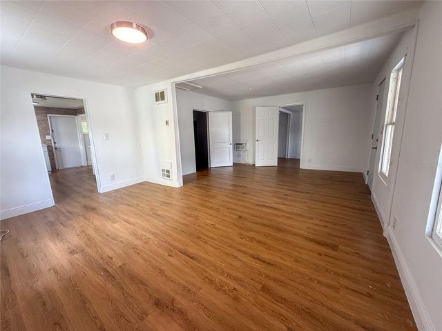 19 N MARY STREET, Eustis, FL 32726