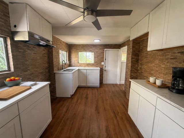 19 N MARY STREET, Eustis, FL 32726