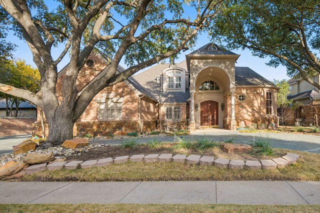 1704 Cliffview Drive, Plano, TX 75093