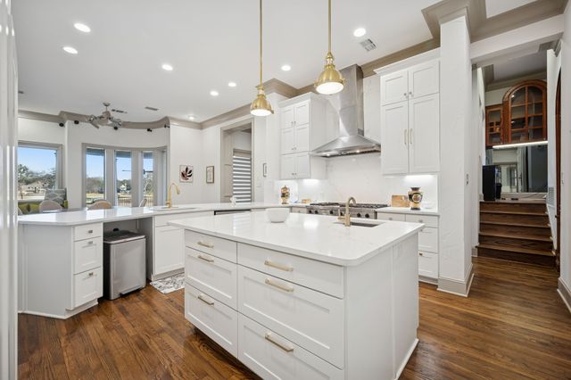 1704 Cliffview Drive, Plano, TX 75093