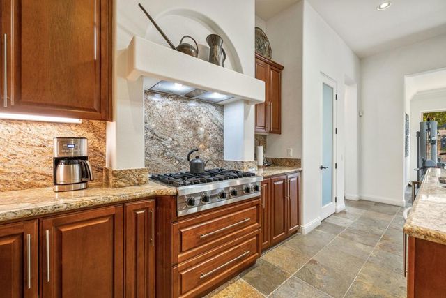 76047 Via Fiore, Indian Wells, CA 92210