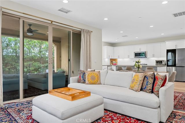 16 Eclipse, Lake Forest, CA 92630