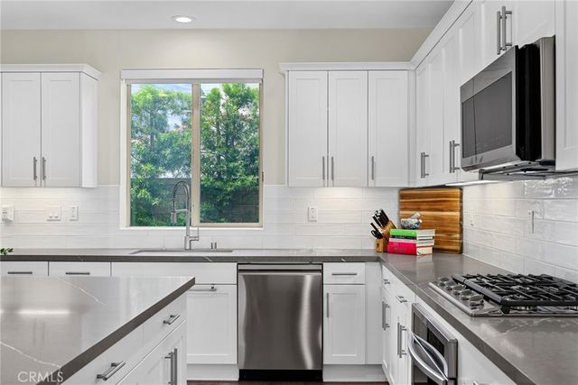 16 Eclipse, Lake Forest, CA 92630