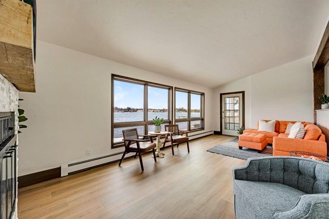 853 CIRCLE RIDGE CIRCLE, Sturgeon Bay, WI 54235