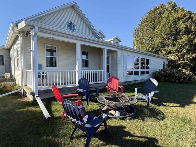 853 CIRCLE RIDGE CIRCLE, Sturgeon Bay, WI 54235