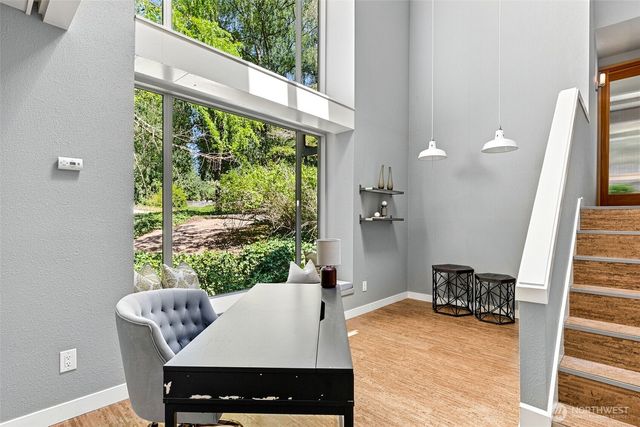 9375 NE Eric Avenue, Bainbridge Island, WA 98110