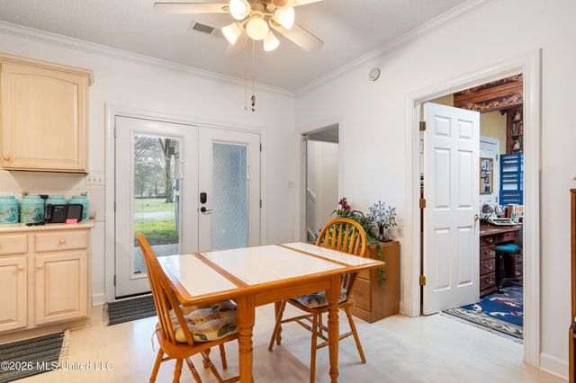 4045 Davall Drive, Olive Branch, MS 38654