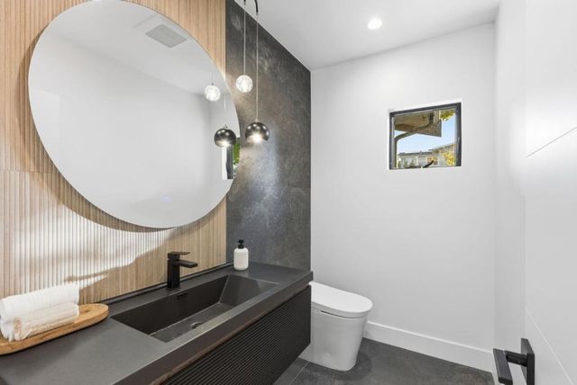 1144 Bernal Avenue, Burlingame, CA 94010