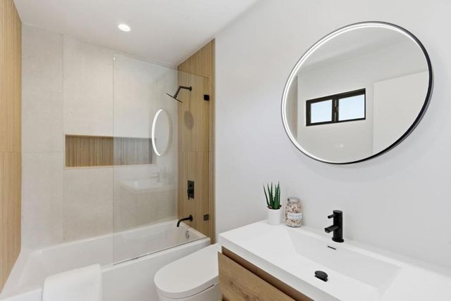 1144 Bernal Avenue, Burlingame, CA 94010