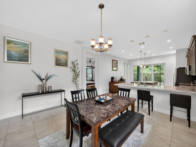11111 SW Visconti Way, Port St. Lucie, FL 34986
