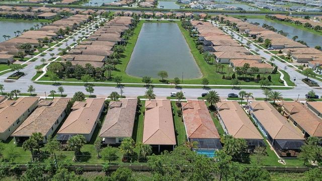 11111 SW Visconti Way, Port St. Lucie, FL 34986