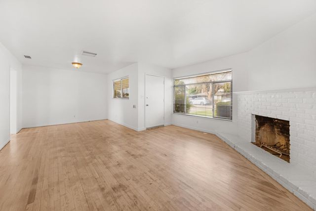 4787 E Cornell Avenue, Fresno, CA 93703
