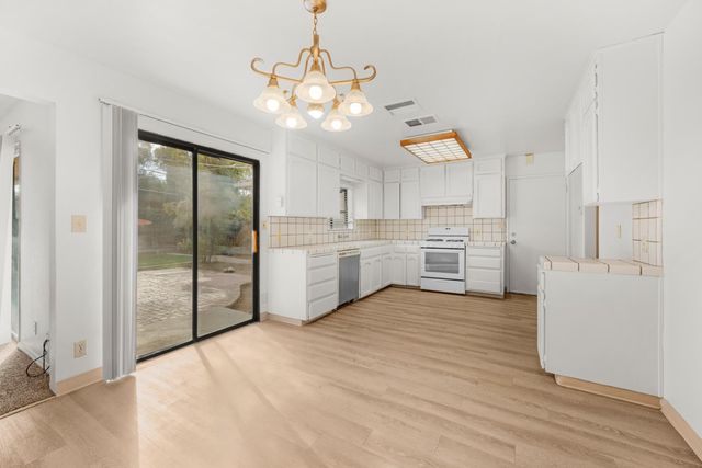 4787 E Cornell Avenue, Fresno, CA 93703