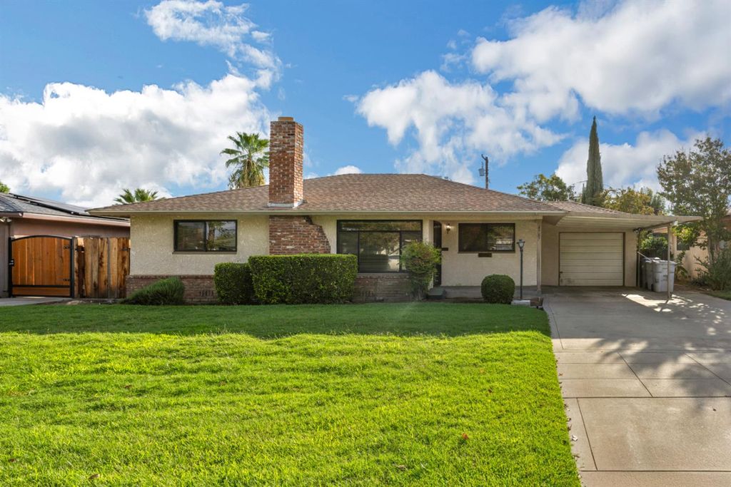 4787 E Cornell Avenue, Fresno, CA 93703