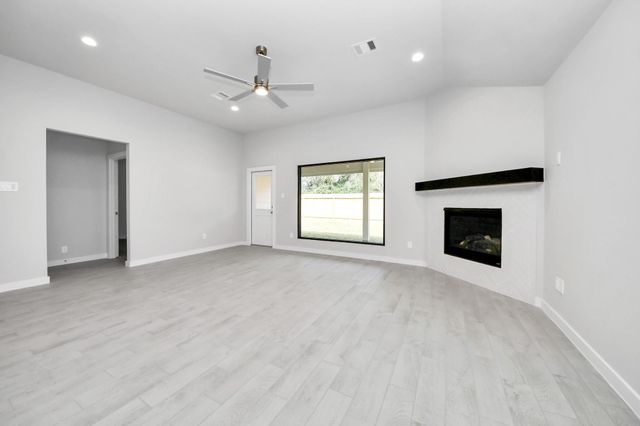 18619 Serapis Street, Fresno, TX 77545
