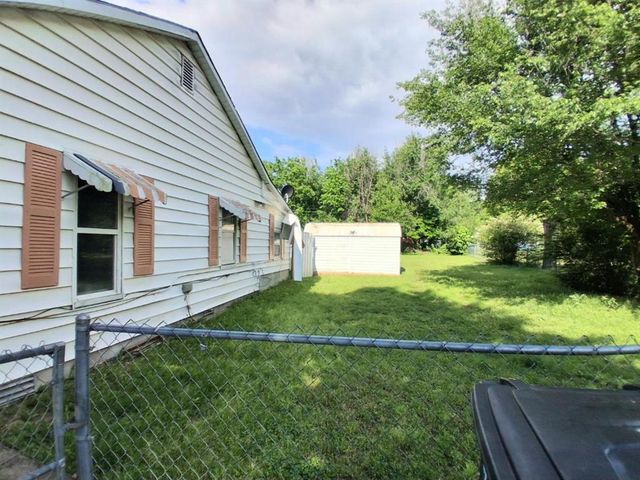302 N Mead Avenue, Shawnee, OK 74801