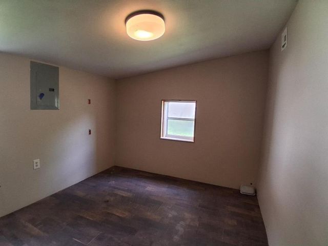 302 N Mead Avenue, Shawnee, OK 74801