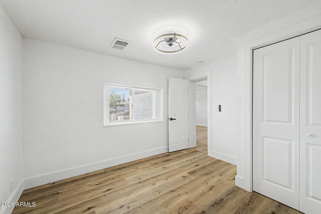2912 E MONROE Street E, Phoenix, AZ 85034