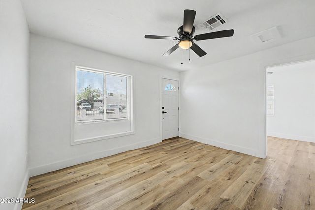 2912 E MONROE Street E, Phoenix, AZ 85034
