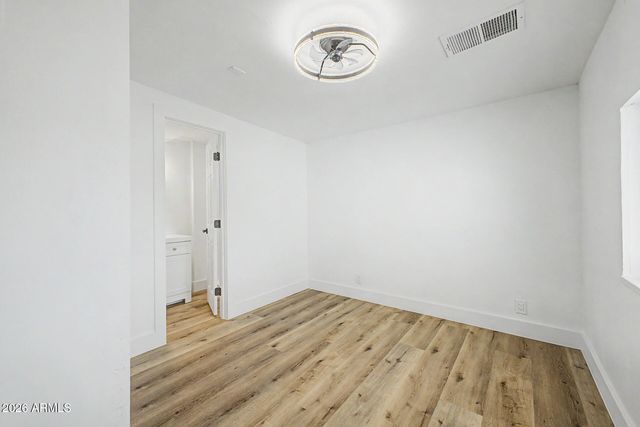 2912 E MONROE Street E, Phoenix, AZ 85034