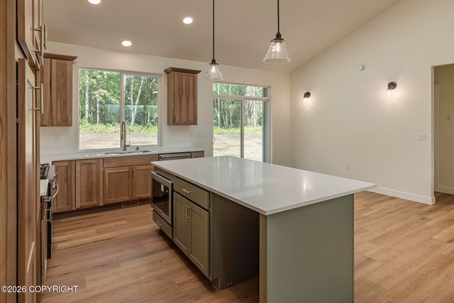 2859 N Cottage Knoll Drive, Palmer, AK 99645