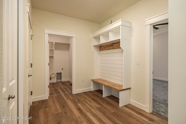 2859 N Cottage Knoll Drive, Palmer, AK 99645