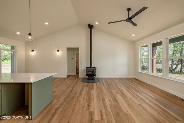 2859 N Cottage Knoll Drive, Palmer, AK 99645