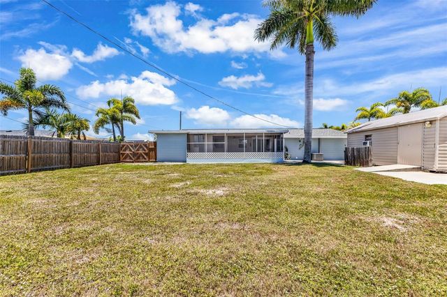 433 GLENRIDGE AVENUE NW, Port Charlotte, FL 33952