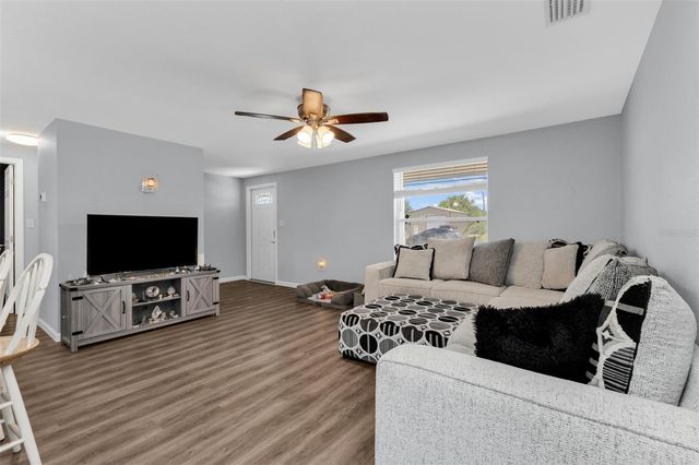 433 GLENRIDGE AVENUE NW, Port Charlotte, FL 33952