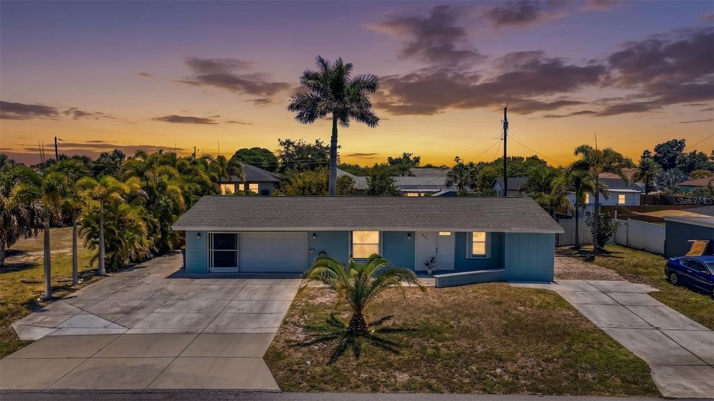 433 GLENRIDGE AVENUE NW, Port Charlotte, FL 33952