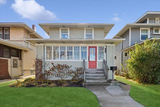 7538 Harrison Street, Forest Park, IL 60130