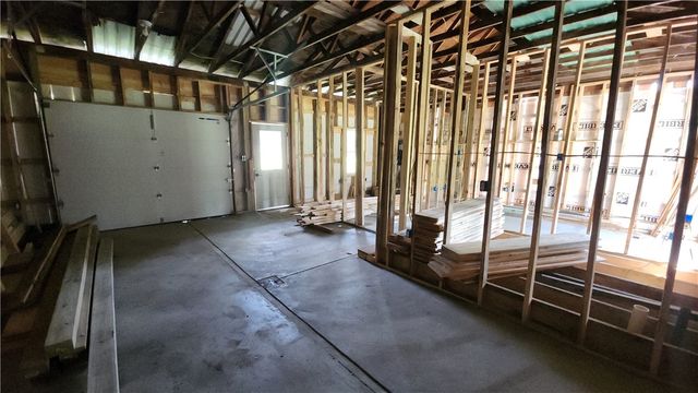 325 Oakdale Road, Darlngtn Twp, PA 16115