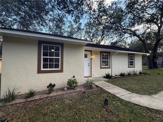 40233 PALM STREET, Lady Lake, FL 32159