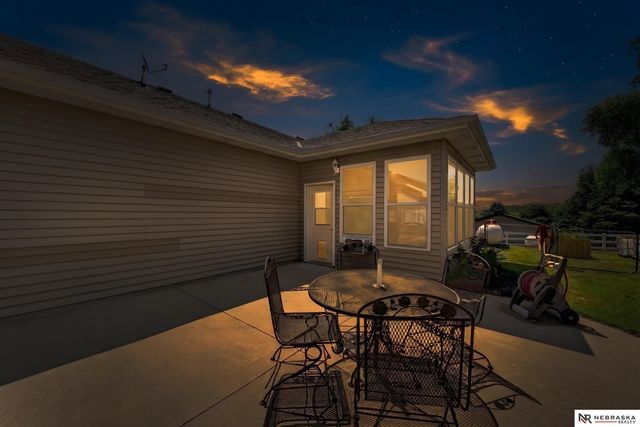 13994 156th Street, Louisville, NE 68037