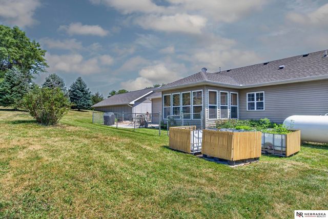 13994 156th Street, Louisville, NE 68037