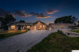 13994 156th Street, Louisville, NE 68037