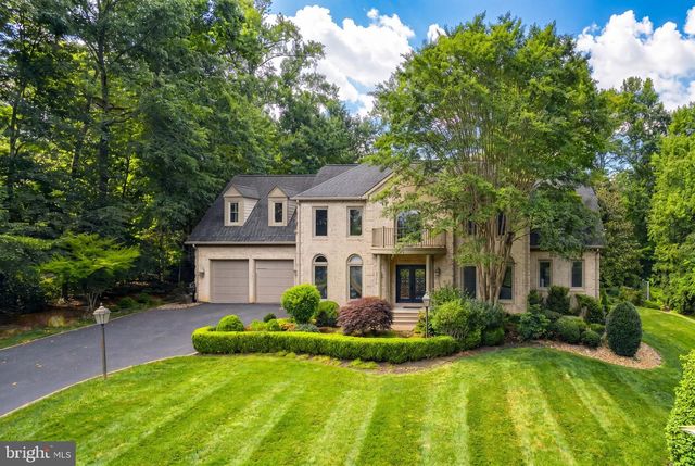 1256 NEW BEDFORD LN, Reston, VA 20194