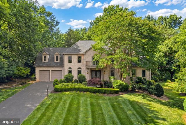 1256 NEW BEDFORD LN, Reston, VA 20194