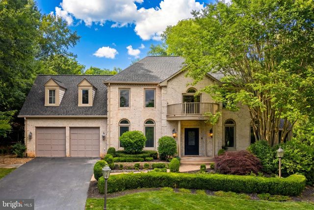 1256 NEW BEDFORD LN, Reston, VA 20194