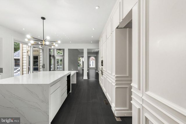 1256 NEW BEDFORD LN, Reston, VA 20194
