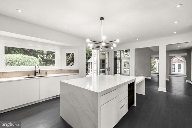 1256 NEW BEDFORD LN, Reston, VA 20194