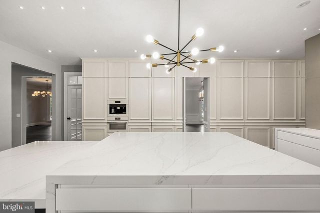 1256 NEW BEDFORD LN, Reston, VA 20194