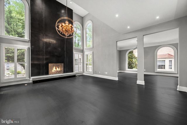 1256 NEW BEDFORD LN, Reston, VA 20194