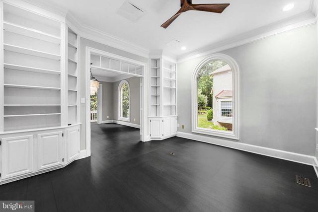 1256 NEW BEDFORD LN, Reston, VA 20194